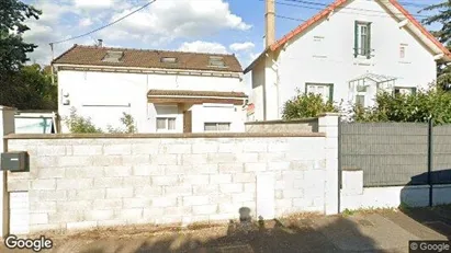 Apartments for rent in Istres - Photo from Google Street View