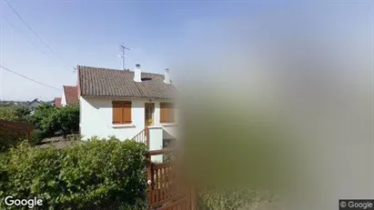 Apartments for rent in Paris 16ème arrondissement (South) - Photo from Google Street View