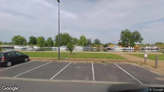 Apartments for rent in Châlons-en-Champagne - Photo from Google Street View