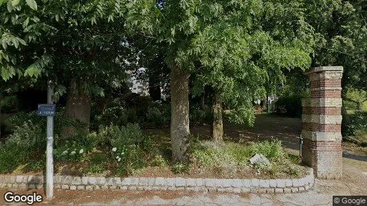 Apartments for rent in Évry - Photo from Google Street View