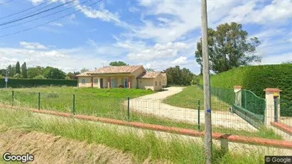 Apartments for rent in Saint-Germain-en-Laye - Photo from Google Street View