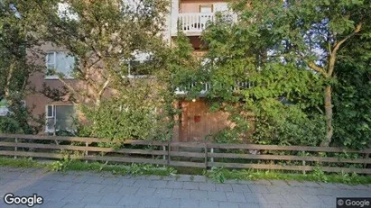Apartments for rent in Reykjavík Hlíðar - Photo from Google Street View Apartments for rent in Reykjavík Hlíðar - Photo from Google Street View