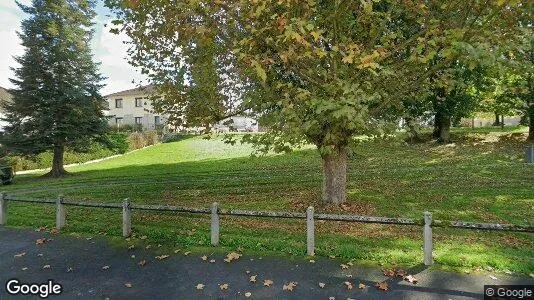 Apartments for rent in Senlis - Photo from Google Street View