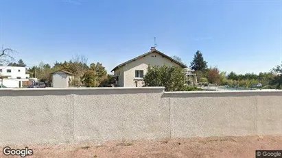 Apartments for rent in Nanterre - Photo from Google Street View
