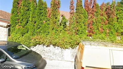 Apartments for rent in Veszprémi - Photo from Google Street View