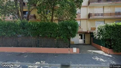 Apartments for rent in Versailles - Photo from Google Street View
