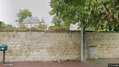 Apartments for rent in Paris 17ème arrondissement - Photo from Google Street View