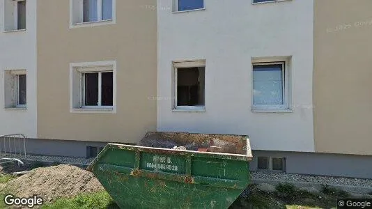 Apartments for rent in Dürnkrut - Photo from Google Street View
