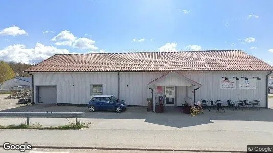 Apartments for rent in Orust - Photo from Google Street View