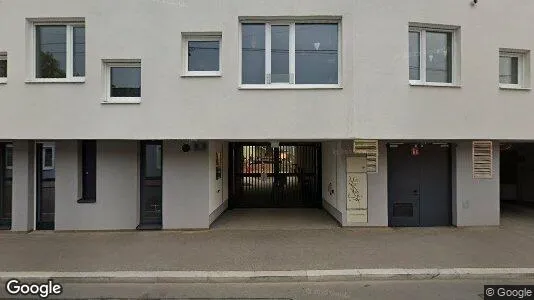 Apartments for rent in Vienna Favoriten - Photo from Google Street View