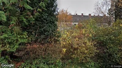 Apartments for rent in Mülheim an der Ruhr - Photo from Google Street View Apartments for rent in Mülheim an der Ruhr - Photo from Google Street View