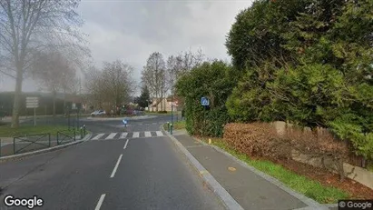 Apartments for rent in Pontoise - Photo from Google Street View