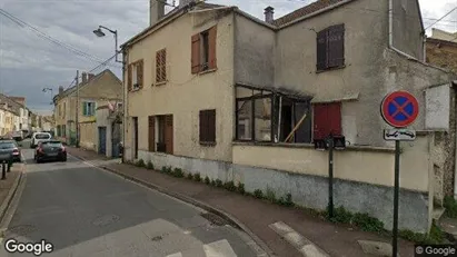 Apartments for rent in Évry - Photo from Google Street View