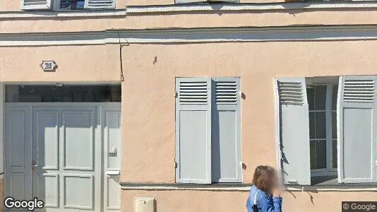 Rooms for rent in Fontainebleau - Photo from Google Street View