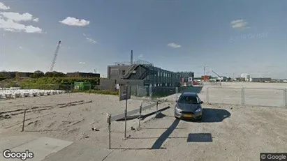 Apartments for rent in Amsterdam Westpoort - Photo from Google Street View