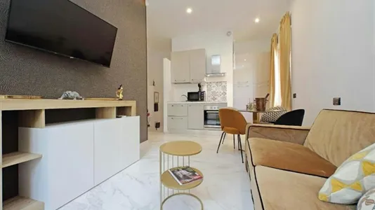 Apartments in Roma Municipio XIII – Aurelia - photo 2