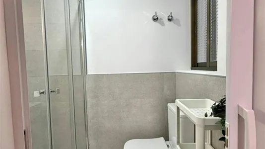 Rooms in Mislata - photo 6