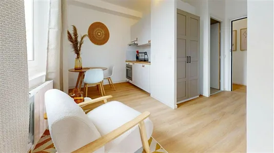 Rooms in Saint-Julien-en-Genevois - photo 1