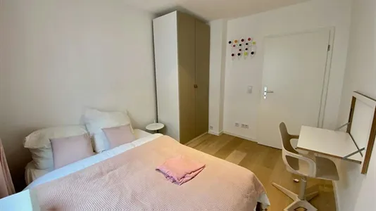 Rooms in Hamburg Nord - photo 2