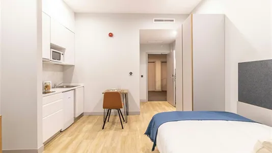 Apartments in Enramadilla - photo 3