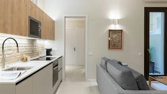 Apartments in Barcelona Eixample - photo 8