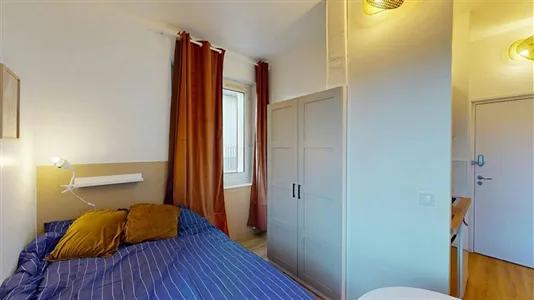 Rooms in Saint-Julien-en-Genevois - photo 5