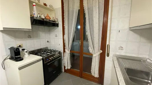 Rooms in Scandicci - photo 3