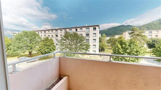 Apartments in Grenoble - photo 3