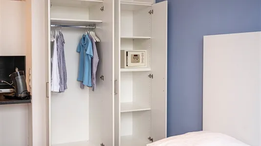 Apartments in Munich Moosach - photo 4