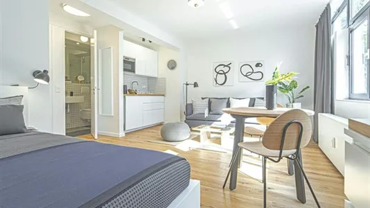 Apartments in Dusseldorf - photo 1