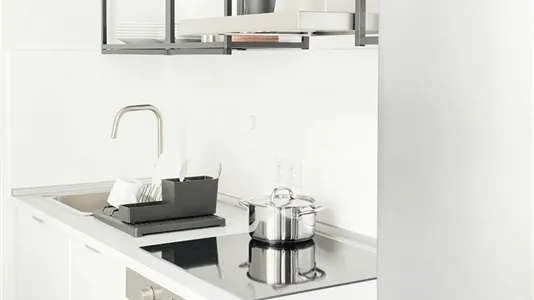 Apartments in Berlin Charlottenburg-Wilmersdorf - photo 4