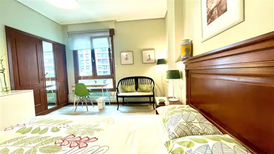 Rooms in Bilbao - photo 10