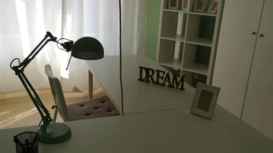 Rooms in Florence - photo 8