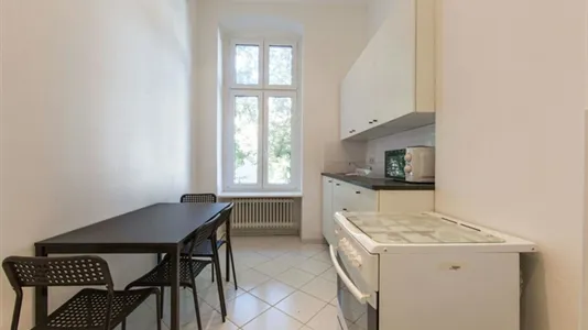 Rooms in Berlin Charlottenburg-Wilmersdorf - photo 8