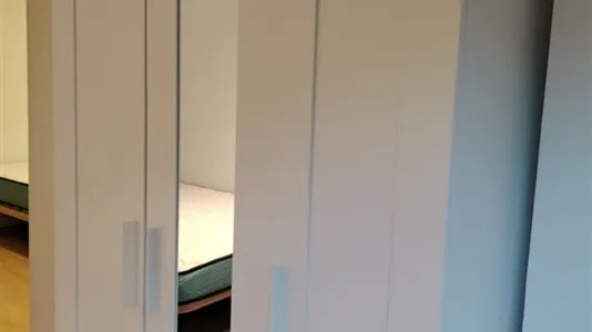 Rooms in Barcelona Eixample - photo 5