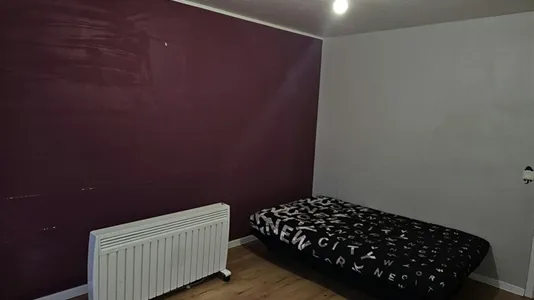 Rooms in Sint-Pieters-Leeuw - photo 10