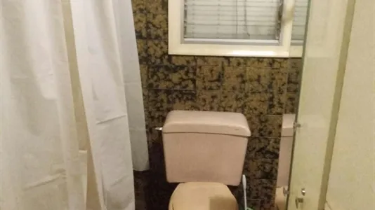 Rooms in Barcelona Les Corts - photo 4