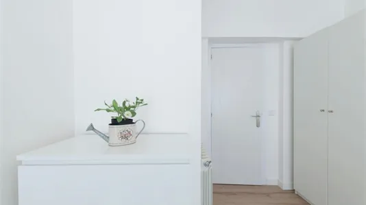 Rooms in Madrid Chamartín - photo 9