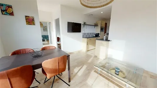 Rooms in Lyon - photo 4