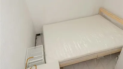 Room for rent in Madrid Carabanchel, Madrid