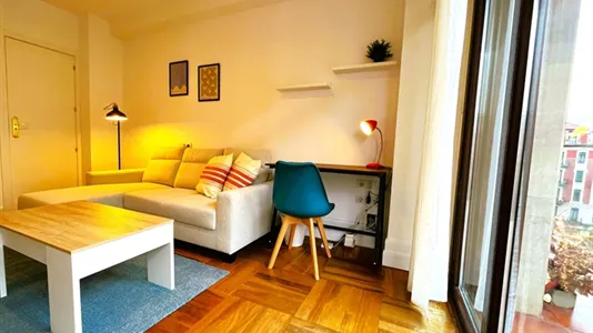 Rooms in Bilbao - photo 10