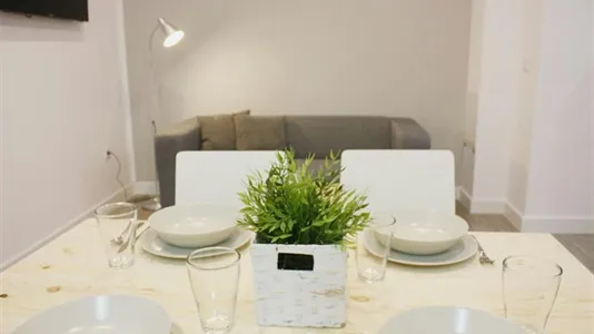 Rooms in Madrid Salamanca - photo 4
