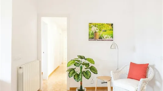 Apartments in Barcelona Eixample - photo 9