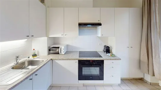 Apartments in Geneva Plainpalais - photo 5