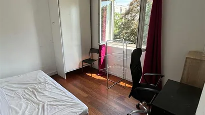 Room for rent in Créteil, Île-de-France