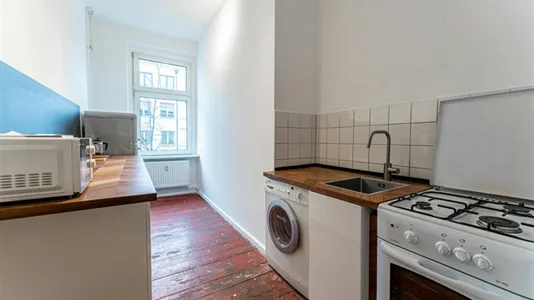 Rooms in Berlin Friedrichshain-Kreuzberg - photo 10