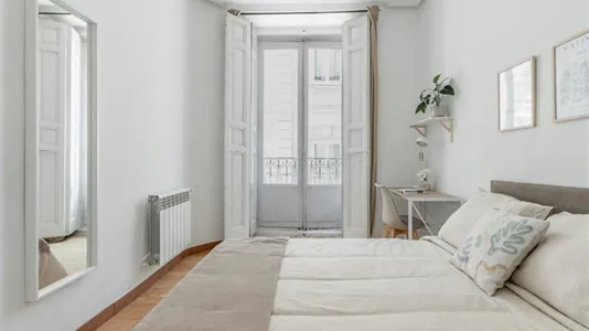 Rooms in Madrid Arganzuela - photo 1