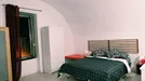 Room for rent, Napoli Municipalità 3, Naples, &lt;span class=&quot;blurred street&quot; onclick=&quot;ProcessAdRequest(13356330)&quot;&gt;&lt;span class=&quot;hint&quot;&gt;See streetname&lt;/span&gt;[xxxxxxxxxxxxx]&lt;/span&gt;