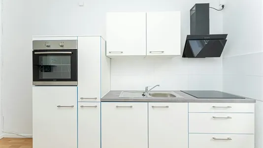 Rooms in Berlin Friedrichshain-Kreuzberg - photo 4