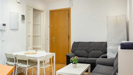 Rooms in Madrid Moncloa-Aravaca - photo 9